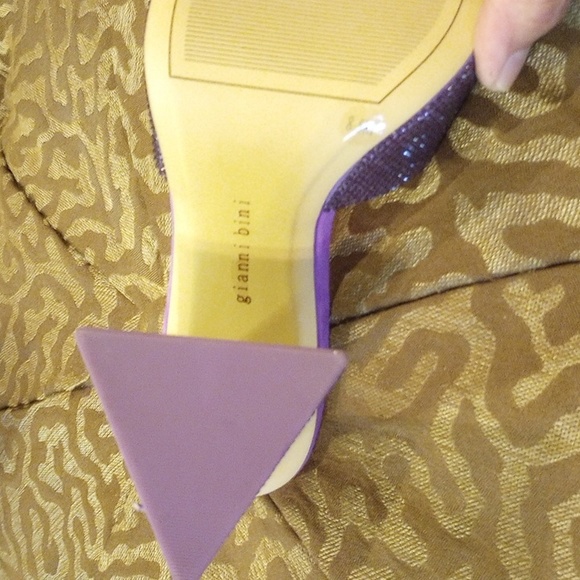 Gianni Bini Heels - Picture 8 of 8